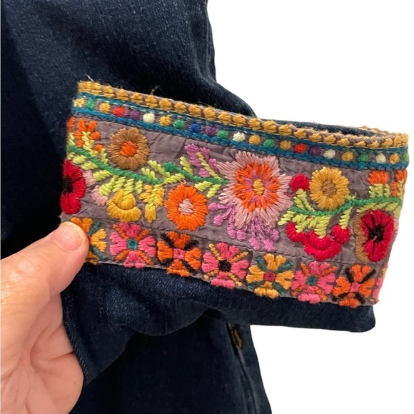 GORGEOUS JW UPCYCLED JEANS - SZ 29 - Picture 5 of 11